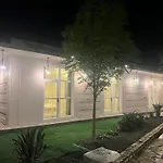 Al- Aqyr Rest Garden أستراحة حارة العقر